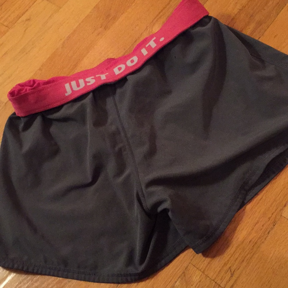 Nike girls pink gray running /stretch shorts liner